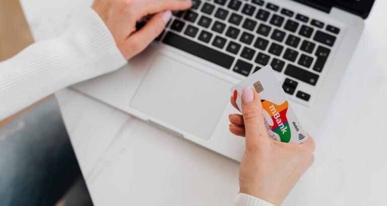 Safely Shop On The Internet With These Tips