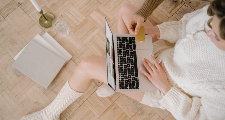 Get Great Deals When Shopping Online Today!
