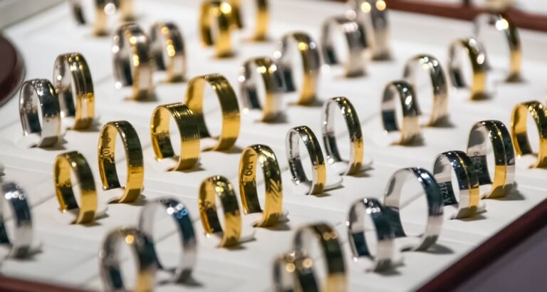 Sparkle And Shine With These Jewelry Tips